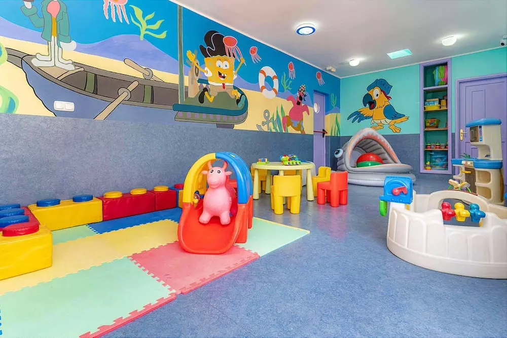 ✈ LANZAROTE | Costa Teguise - Galeón Playa 3*, 4 nights - City centre