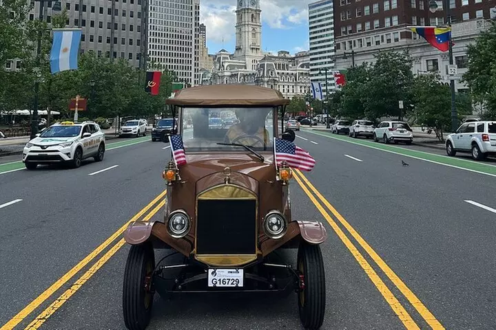 One Hour Tour Of Philadelphia Historical Sites In A Vintage Car