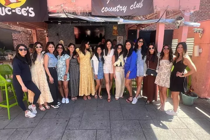 Sip History in The Sun Cabana Covered Cocktail Class