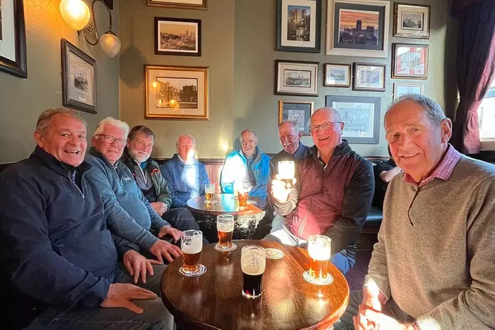 Pub and History Tour of Durham with Alcohol Tasting