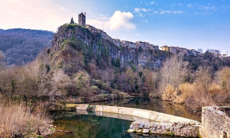 Image 4: Tour Privado a Besalú y Pueblos Medievales
