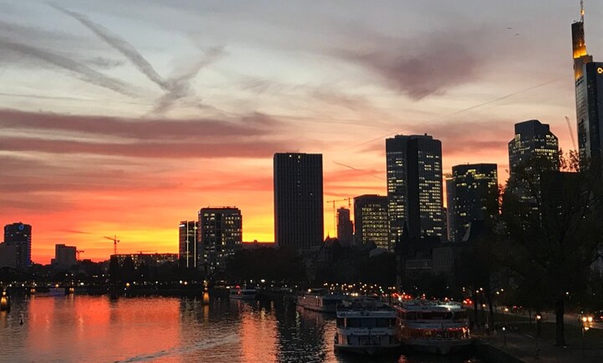 Image 6: Private geführte Sightjogging Tour durch Frankfurt