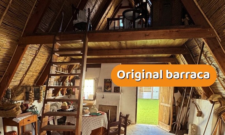 Image 8: El Tour Original de la Albufera : Barraca, Paseo en Barco & Guía Local