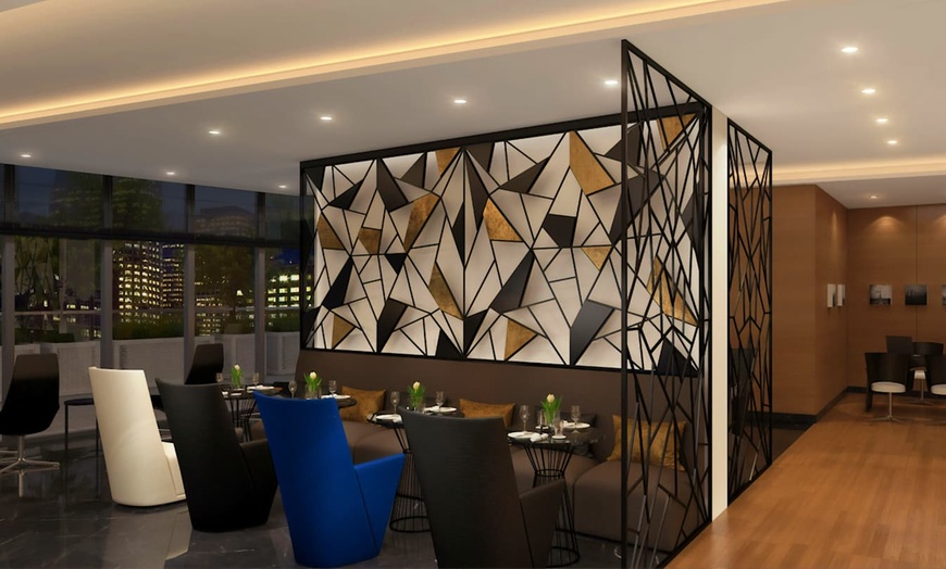 Image 12: ✈ EMIRATI ARABI UNITI | Dubai - TRYP by Wyndham Dubai avec activité...