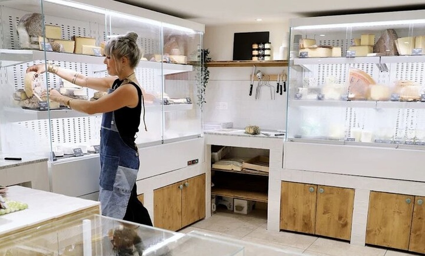 Image 7: Marseille Dégustation de fromages et vins français