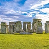Image 6: London or Heathrow To Stonehenge Return Private Transfer