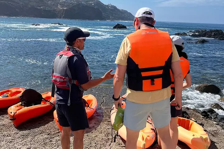 Adventure Tour in Kayak at La Bufadora with Lobster, Oyster Feast