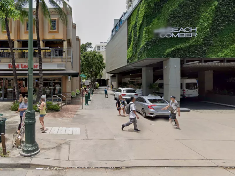 Parking at Waikiki Center Garage