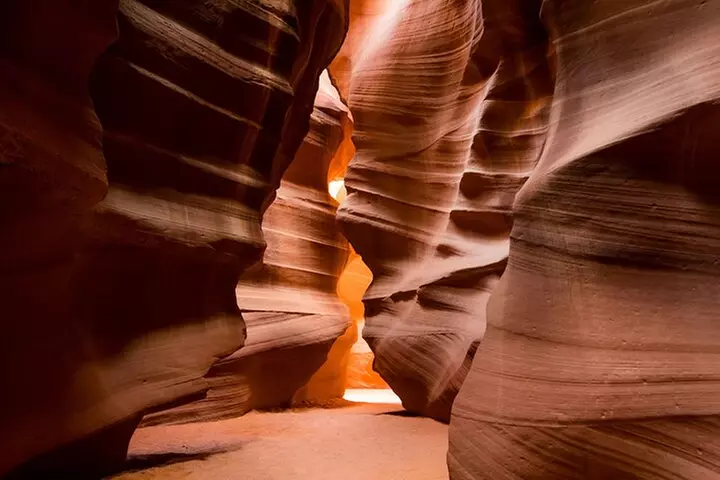 Antelope Canyon and Horseshoe Bend Full Day Tour from Sedona