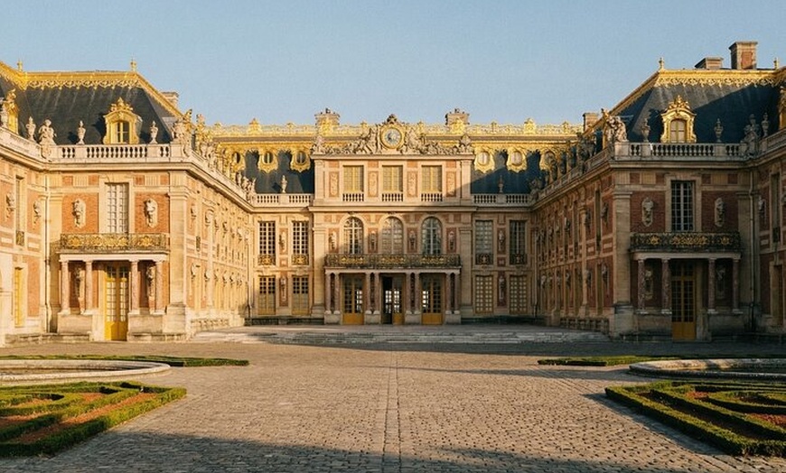 Image 6: Le château de Versailles et l'expérience du jardin