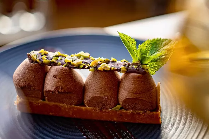 Dîner croisière sur la Seine avec Rooftop et chanteur live