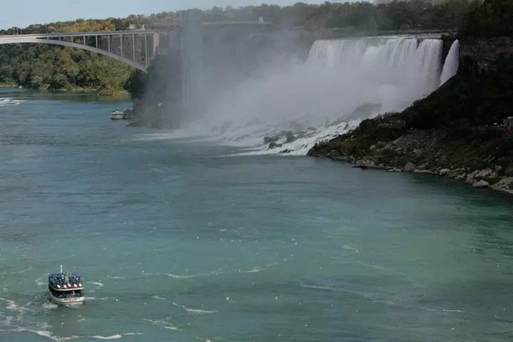 2-Day Niagara Falls US, WatkinsGlen w/Scenic Hotel Upgrade Option