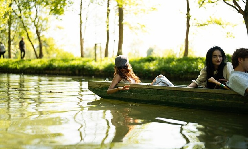 Image 4: Oxford University | Punting Tour