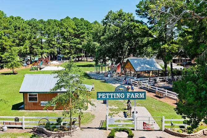 Skip the Line: Hunt Club Farm Petting Farm Ticket - Primary Image