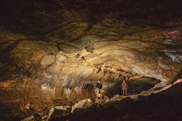 Bend Oregon Guided Lava Tube Cave Tour