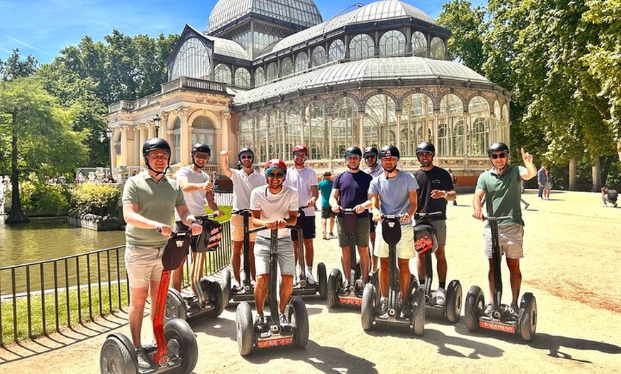 Image 4: Recorrido en Segway por el Parque del Retiro