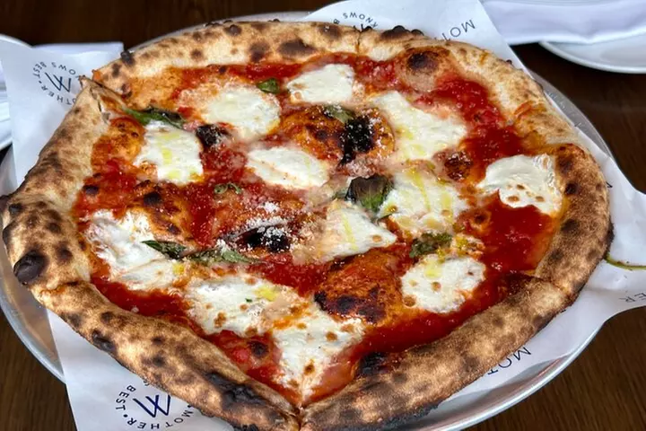 Newport Neighborhood Food Tour