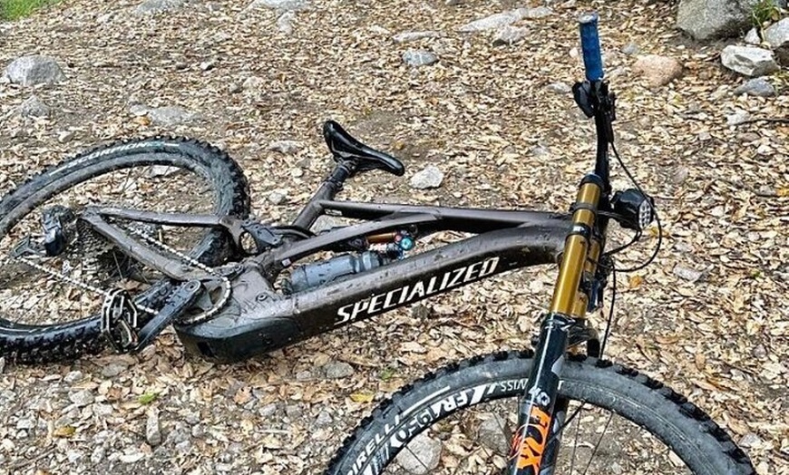 Image 7: Mount Wilson Darkside Downhill eMTB EPIC with Shuttle Drop