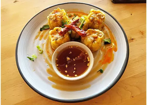 5% Cash Back at Pin Wok & Bowl