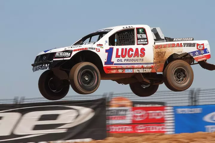 Off Road Racing: 7 Laps