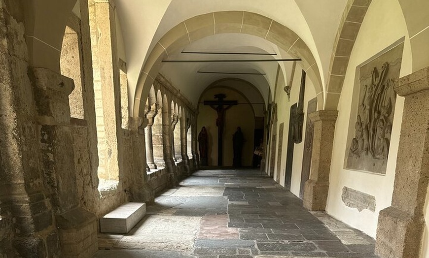 Image 4: Erkunden Sie Bonn mit Beethoven, Mittagessen und Haribo-Rundgang 2,...