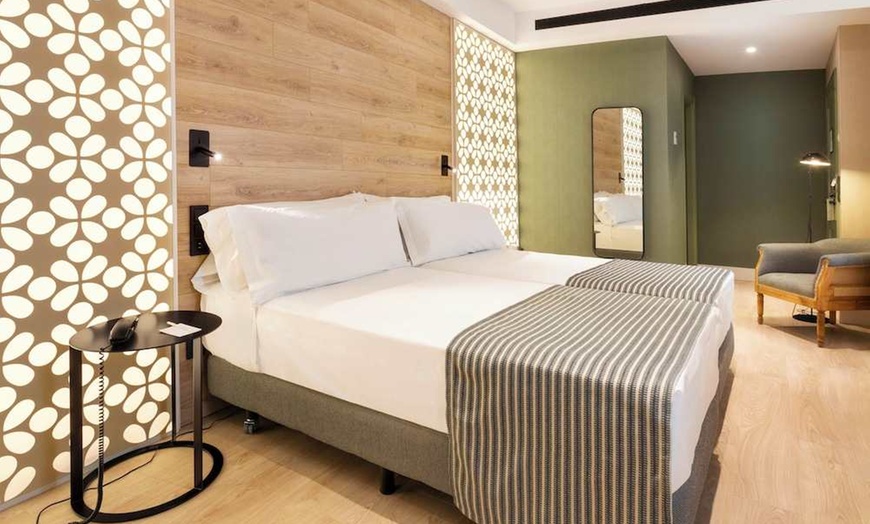 Image 3: ✈ SPANJE | Sevilla - Catalonia Santa Justa 4*, 2 nachten - Spa