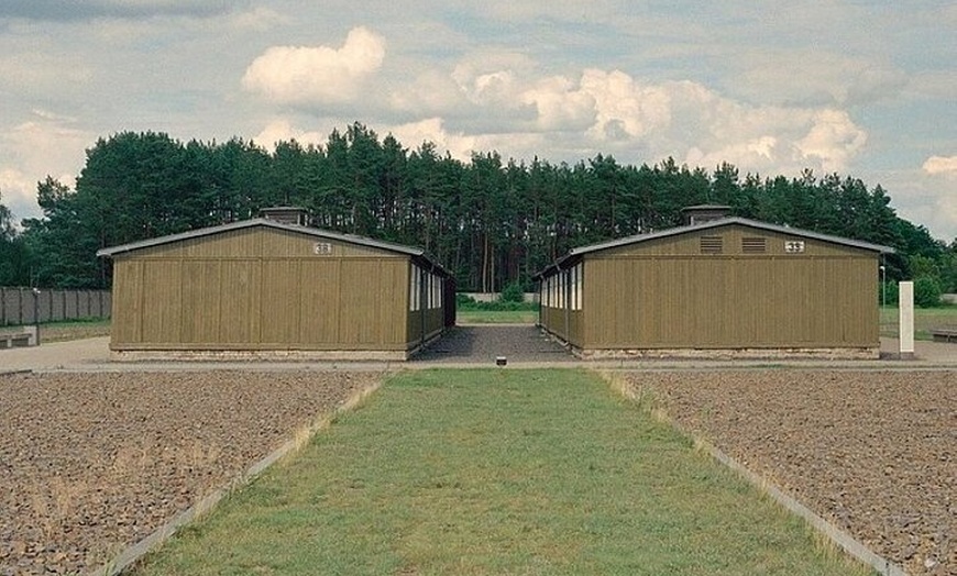 Image 5: Konzentrationslager Sachsenhausen mit französischsprachigem Reisele...