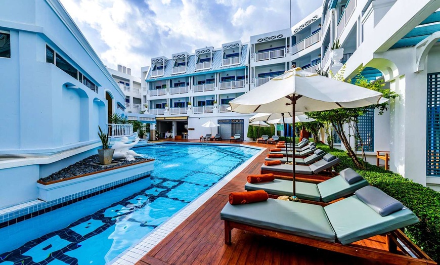 Image 2: ✈ SOUTHERN THAILAND | Phuket - Andaman Seaview Hotel 4*, 5 nights -...