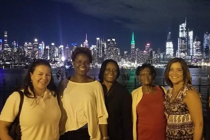 New York City Skyline at Night Guided Tour