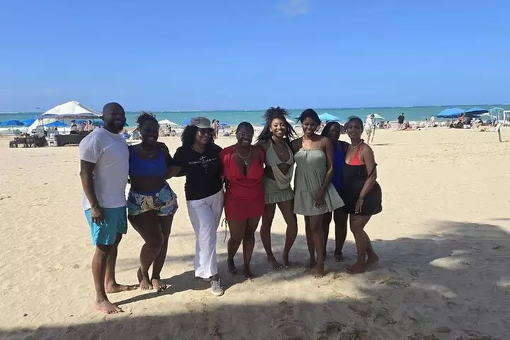 Coquito Drink and Salsa Beach Class - Second Medium