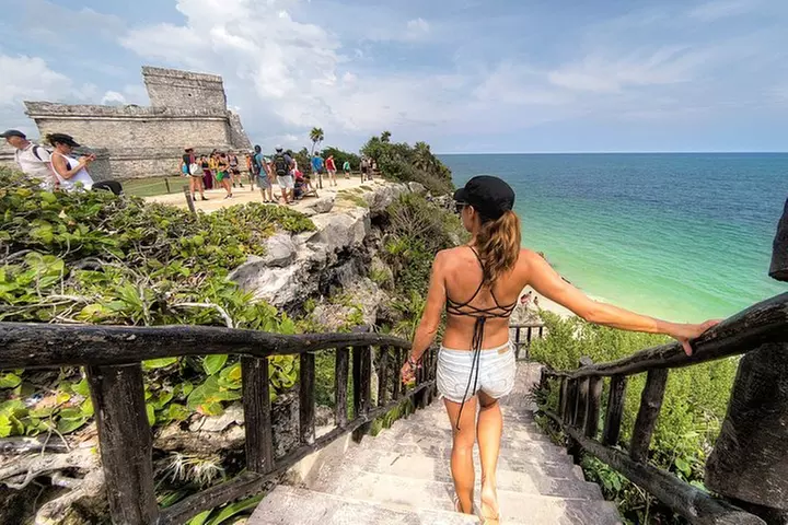 Experience this tour to Tulum, an artistic picture spot and cenotes adventure. - Primary Image