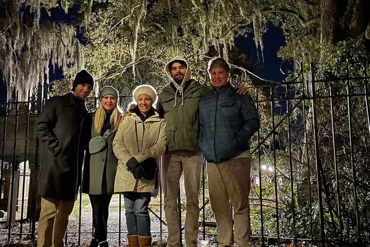 The Grave Tales Ghost Tour in Savannah