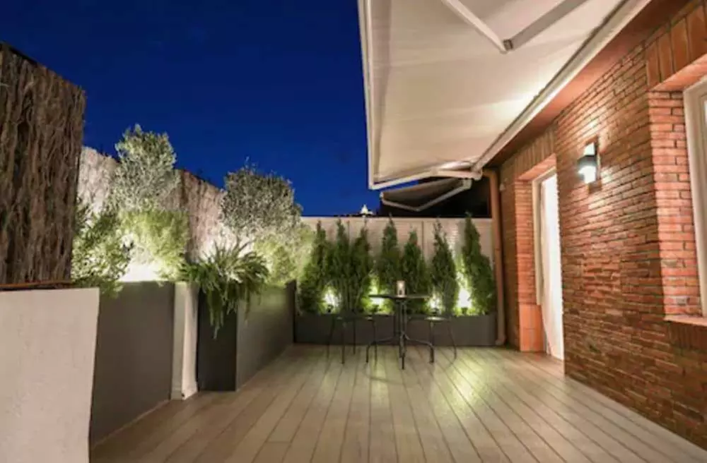 ✈ SPANIEN | Barcelona - Mariano Cubi Aparthotel Barcelona 4*, 2 Näc...