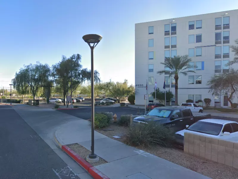 Parking at Aloft Phoenix Airport Lot