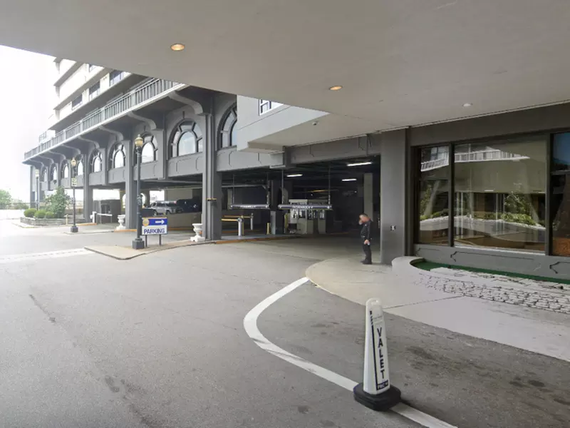Parking at The Galt House Garage - Valet