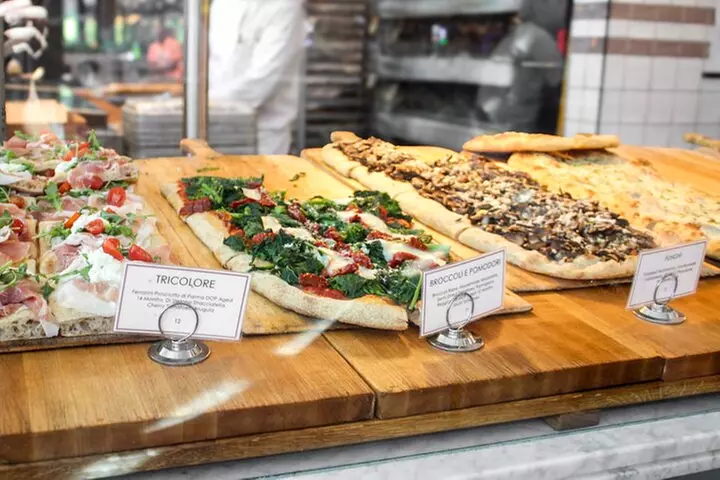 Best Bites on The Las Vegas Strip: A Traveler's Guide to Sin City