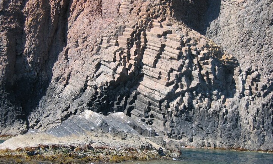 Image 14: Scandola Girolata Les Calanques de Piana en Go Fast 10 Pax