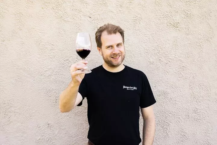 Taste of NSW: Snapshot of a state. Wine Tasting in the Hunter - Primary Image