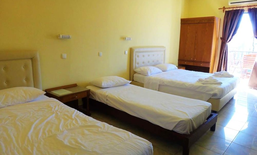 Image 11: ✈ KRETA | Kato Gouves - Diogenis Blue Palace Hotel 4* - Odkryty basen