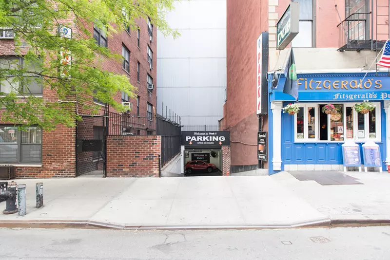 Parking at iPark - 330 Third Parking Garage