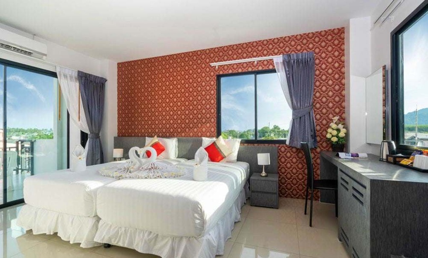 Image 197: ✈ POŁUDNIOWA TAJLANDIA | Phuket - The Thames Pool Access Resort 4* ...