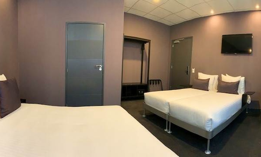 Image 2: ✈ PAESI BASSI | Amsterdam - De Looier 3* - City break