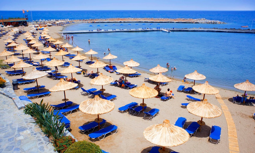 Image 4: ✈ CRÈTE | Hersonissos - Nana Golden Beach Resort & Spa 5* - Tout in...