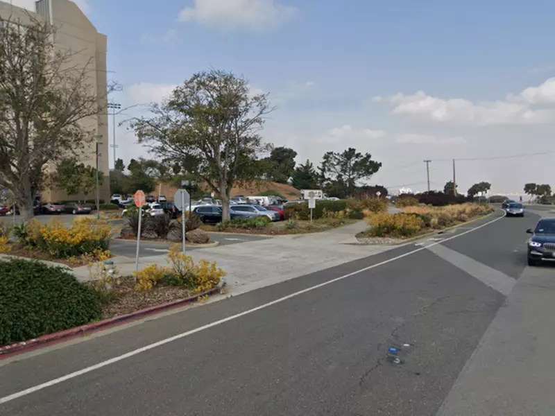Parking at DoubleTree Burlingame SFO