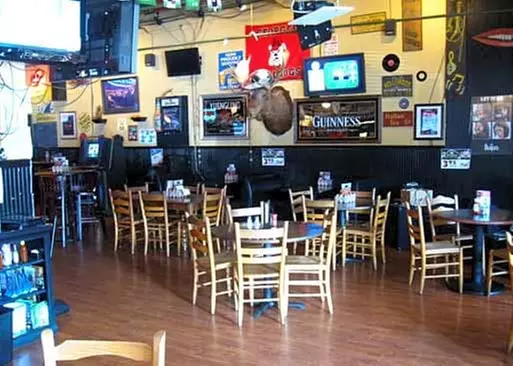 5% Cash Back at Locos Grill and Pub