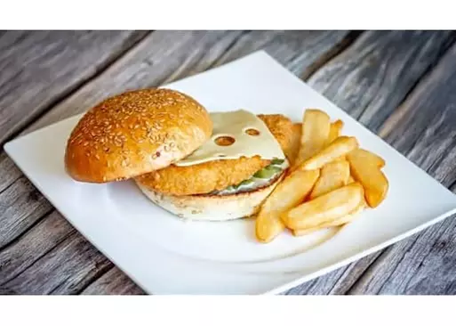 5% Cash Back at Theo's Pizza