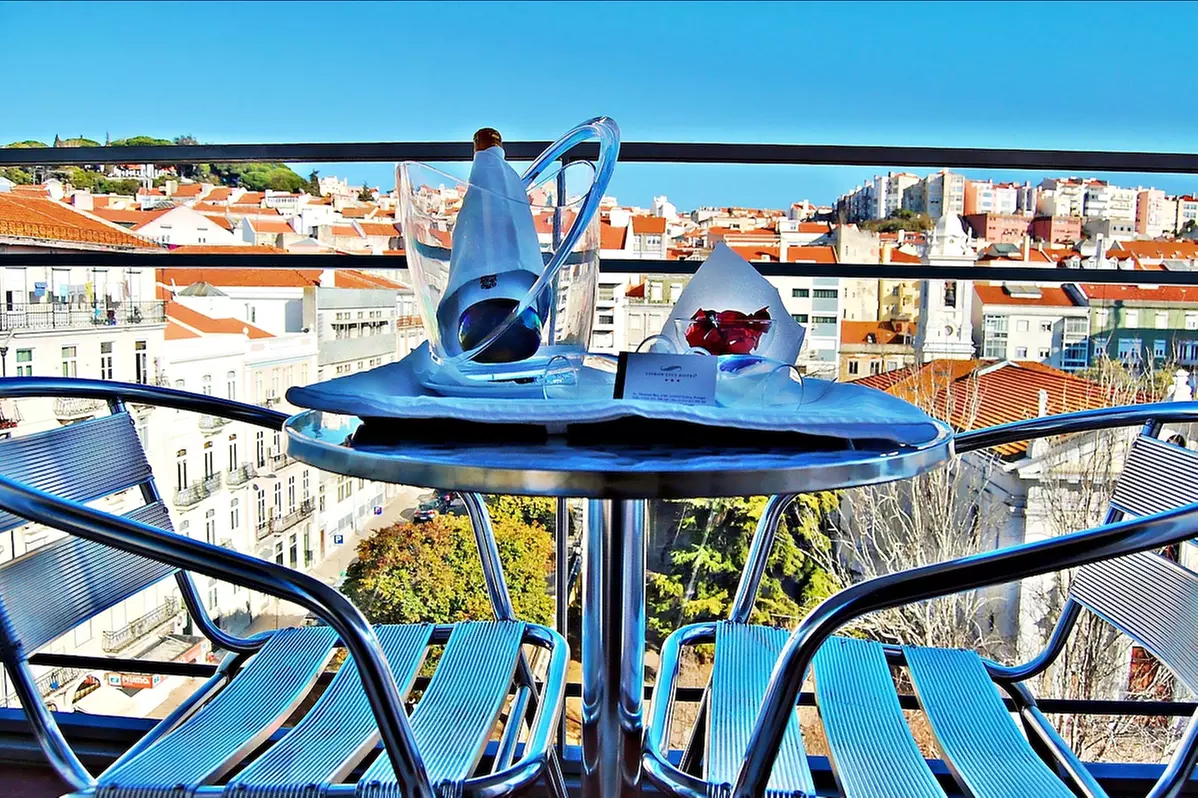 ✈ PORTUGAL | Lissabon - Lisbon City Hotel 3*, 2 Nächte - Entdeckung...