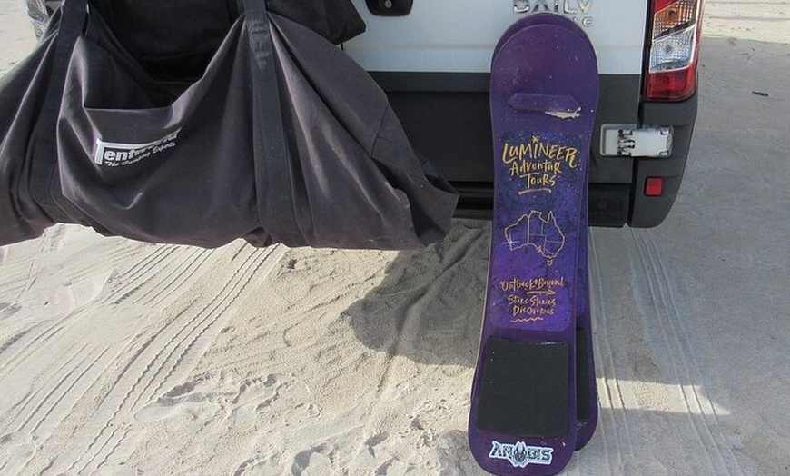 Image 3: Pinnacles Desert Sunset Dinner and Stargazing Tour