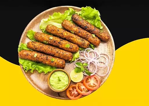 5% Cash Back at LaShish Greek Mediterranean