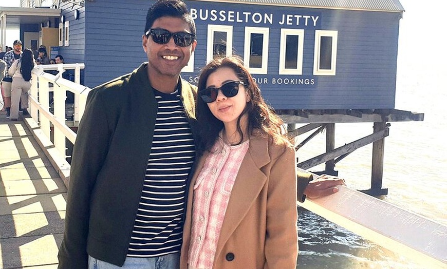 Image 2: 2-Day Perth to Margaret River Premium Wine and Sightseeing Tour